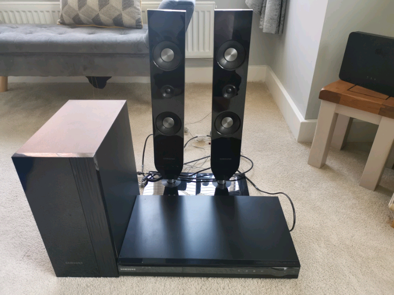 Samsung surround sound system | in 